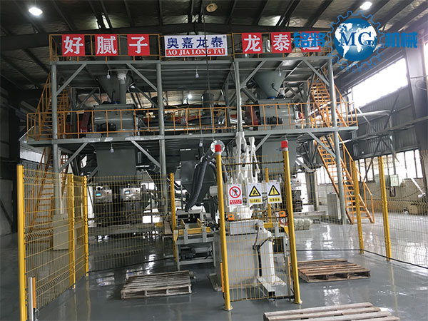 開一家膩?zhàn)臃蹚S需要投資多少錢？